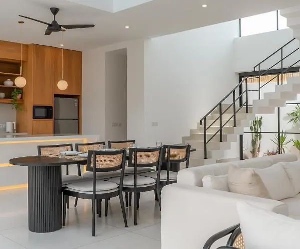 Casa Embra - Elegant 4Br Villa In Berawa, 5 Mins To Beach! Canggu (Bali)