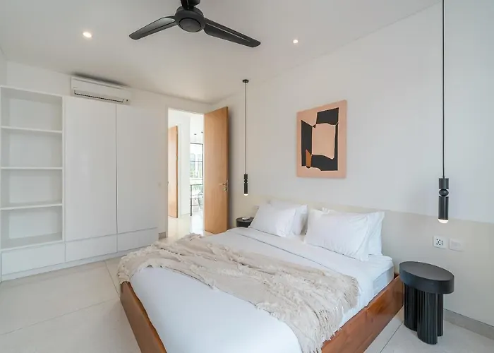 Casa Embra - Elegant 4Br Villa In Berawa, 5 Mins To Beach! Villa