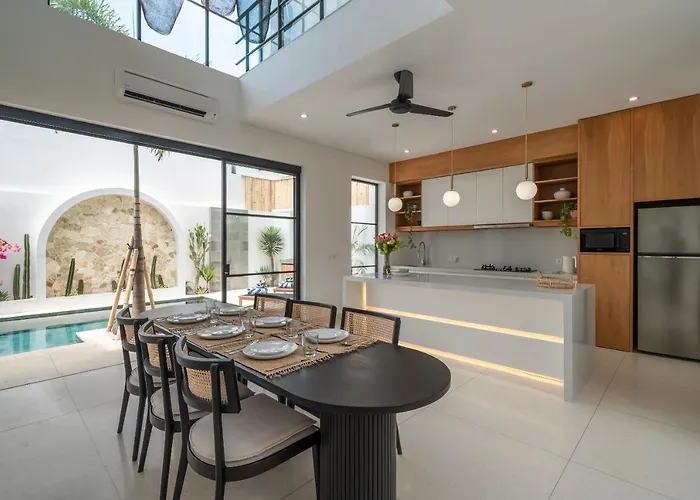 Casa Embra - Elegant 4Br Villa In Berawa, 5 Mins To Beach! Villa