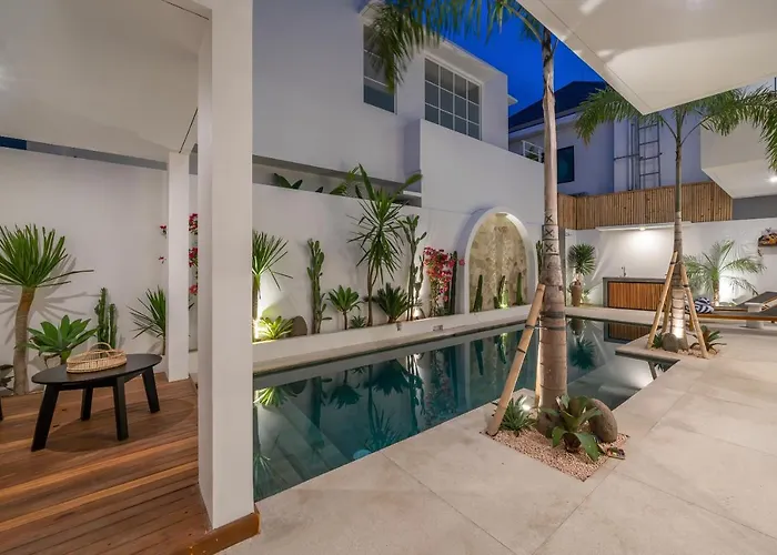 Casa Embra - Elegant 4Br Villa In Berawa, 5 Mins To Beach! * Canggu (Bali)