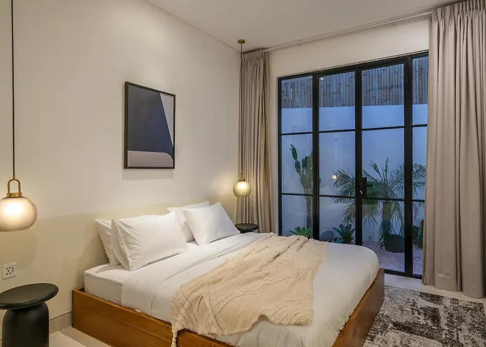 Casa Embra - Elegant 4Br Villa In Berawa, 5 Mins To Beach! Villa