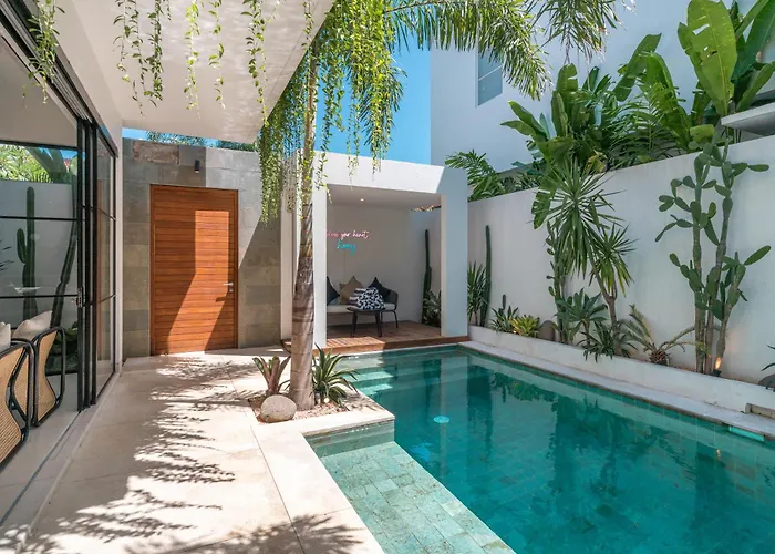 Casa Embra - Elegant 4Br Villa In Berawa, 5 Mins To Beach! * Canggu (Bali)